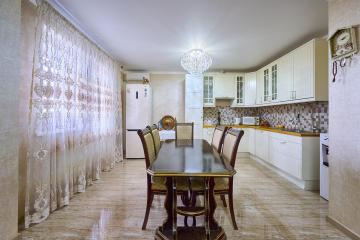 Фото №1: 3-комнатная квартира 103 м² - Краснодар, мкр. Центральный, ул. Промышленная, 49/1