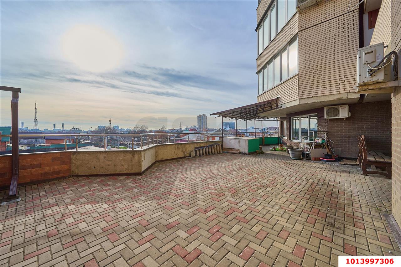 Фото №18: 3-комнатная квартира 150 м² - Краснодар, Центральный внутригородской округ, мкр. Центральный, ул. Промышленная, 49/1