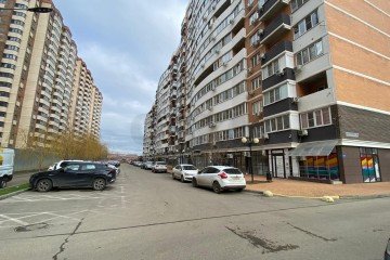 Фото №3: Торговое помещение 43 м² - Краснодар, мкр. имени Петра Метальникова, ул. Григория Пономаренко, 45