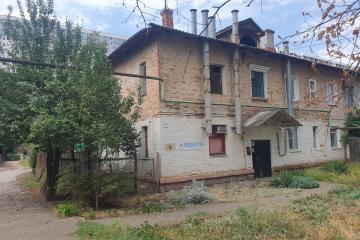 Фото №1: 2-комнатная квартира 42 м² - Краснодар, мкр. Хлопчато-бумажный Комбинат, ул. Лизы Чайкиной, 9