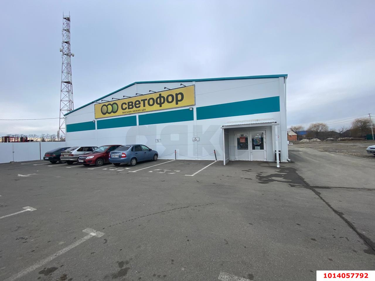 Фото №4: Коммерция 1000 м² - Курганинск, ул. Мира, 542Б