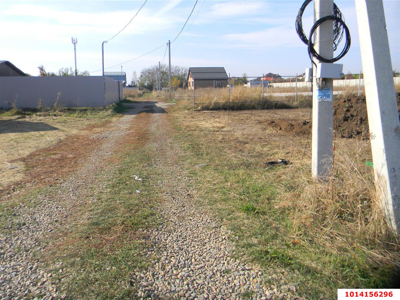 Фото №1: Земельный участок 6.87 сот. - Ленина, Карасунский внутригородской округ, п. коттеджный  Зелёная Роща, ул. Кедровая