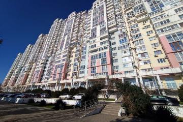 Фото №1: 1-комнатная квартира 52 м² - Краснодар, мкр. Черёмушки, ул. Селезнёва, 88/1