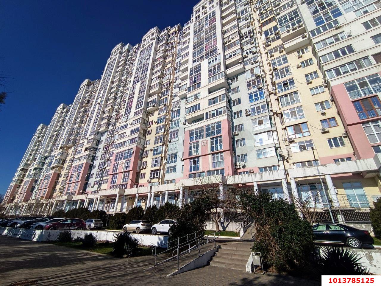 Фото №1: 1-комнатная квартира 52 м² - Краснодар, Карасунский внутригородской округ, Центральный внутригородской округ, мкр. Черёмушки, ул. Селезнёва, 88/1