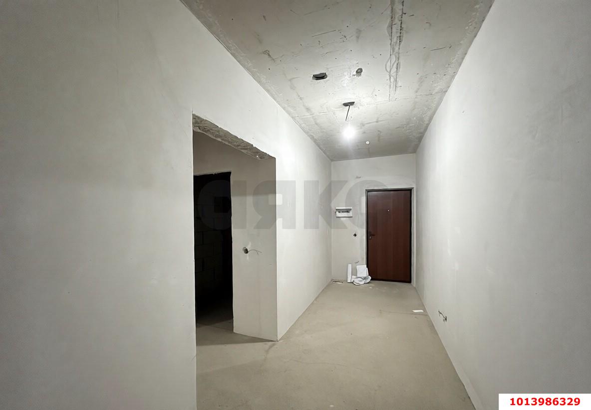 Фото №6: 3-комнатная квартира <span class="whitespace-nowrap">88 м²</span>, <span class="whitespace-nowrap">21/24 эт.</span> - Краснодар, Карасунский внутригородской округ, Черёмушки, мкр. ЖК Рекорд, ул. Новороссийская, 90/2к1