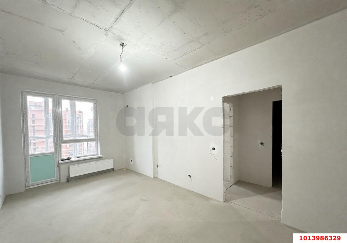 Фото №7: 3-комнатная квартира <span class="whitespace-nowrap">88 м²</span>, <span class="whitespace-nowrap">21/24 эт.</span> - Краснодар, Карасунский внутригородской округ, Черёмушки, мкр. ЖК Рекорд, ул. Новороссийская, 90/2к1