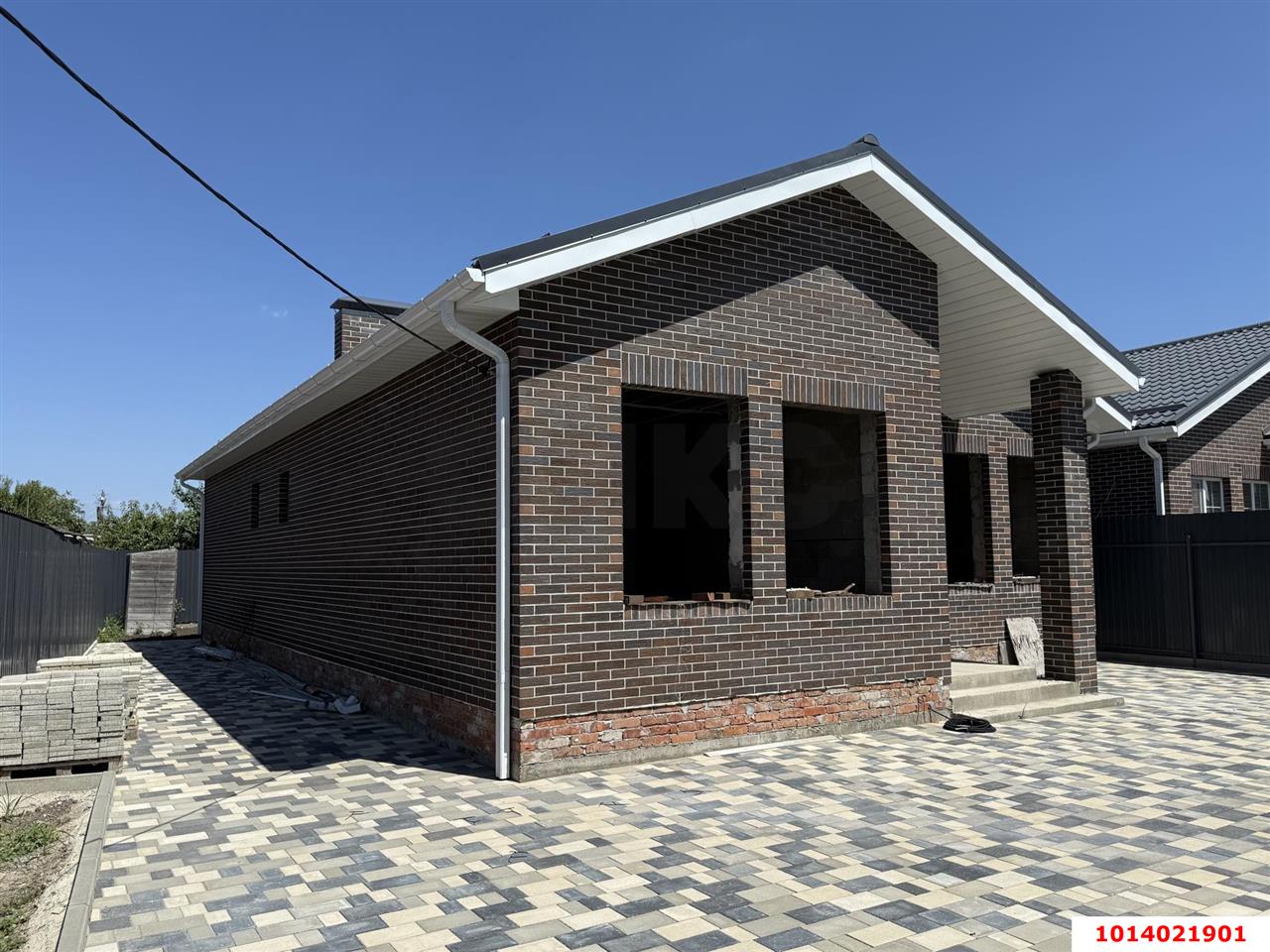 Фото №2: Дом 122 м² + 4.26 сот. - Яблоновский, Прикубанский внутригородской округ, Завод Радиоизмерительных Приборов, мкр. имени Петра Метальникова, ул. Колхозная, 30