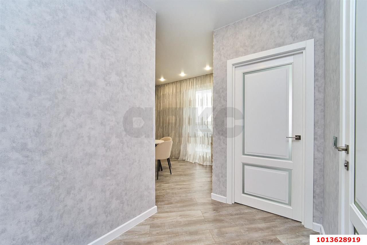 Фото №8: 1-комнатная квартира 40 м² - Краснодар, Славянский, ул. Красных Партизан, 1/4к16