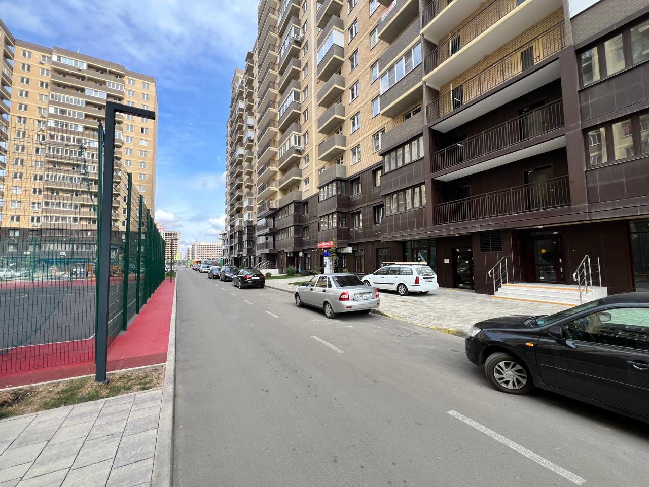 Фото №8: Коммерция 46 м² - Краснодар, Прикубанский внутригородской округ, мкр. жилой комплекс Ракурс, ул. имени Героя Ростовского, 8к5