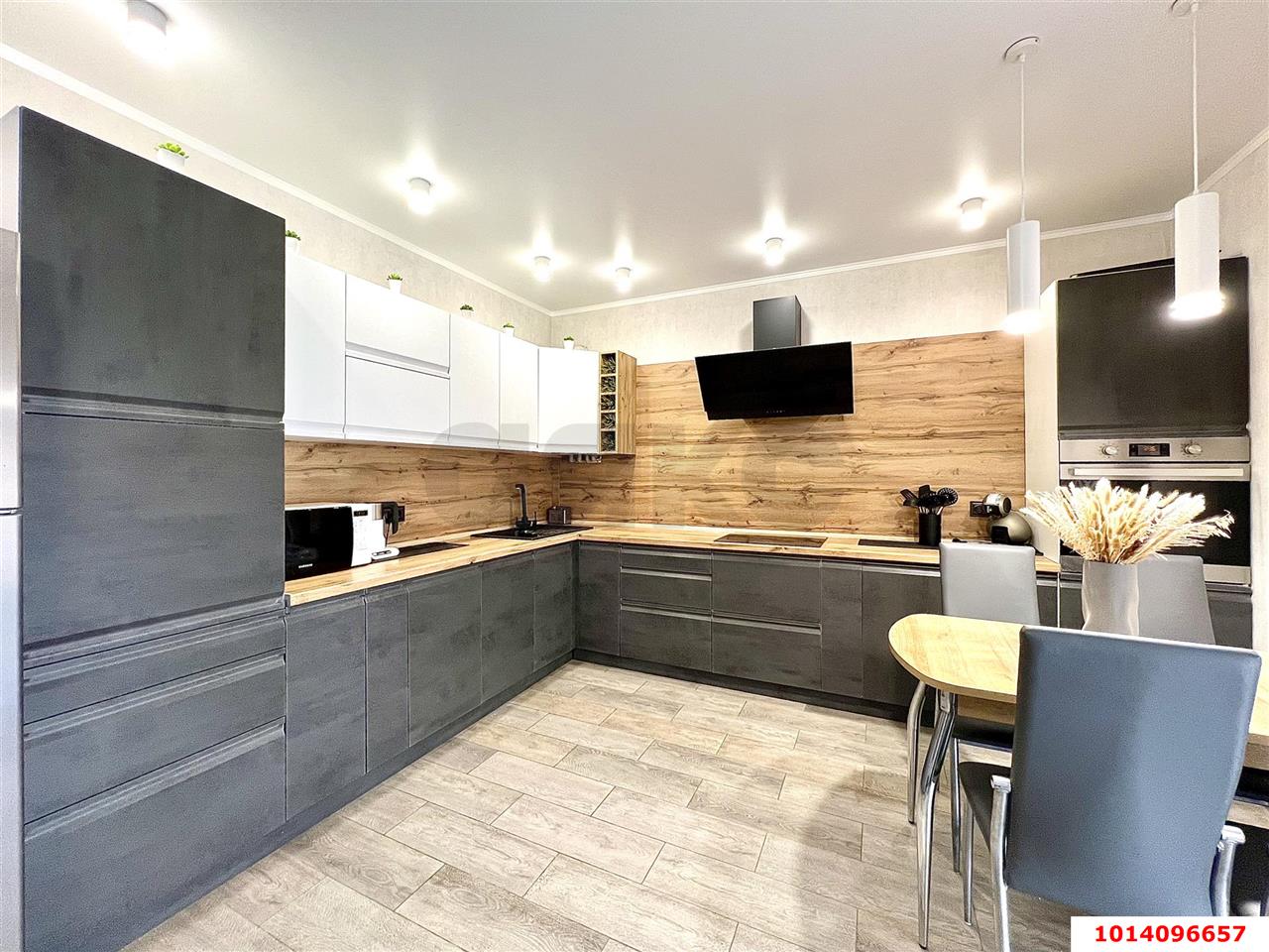 Фото №1: Дом 101 м² + 3.1 сот. - СНТ Лекраспромовец, ул. Центральная, 4