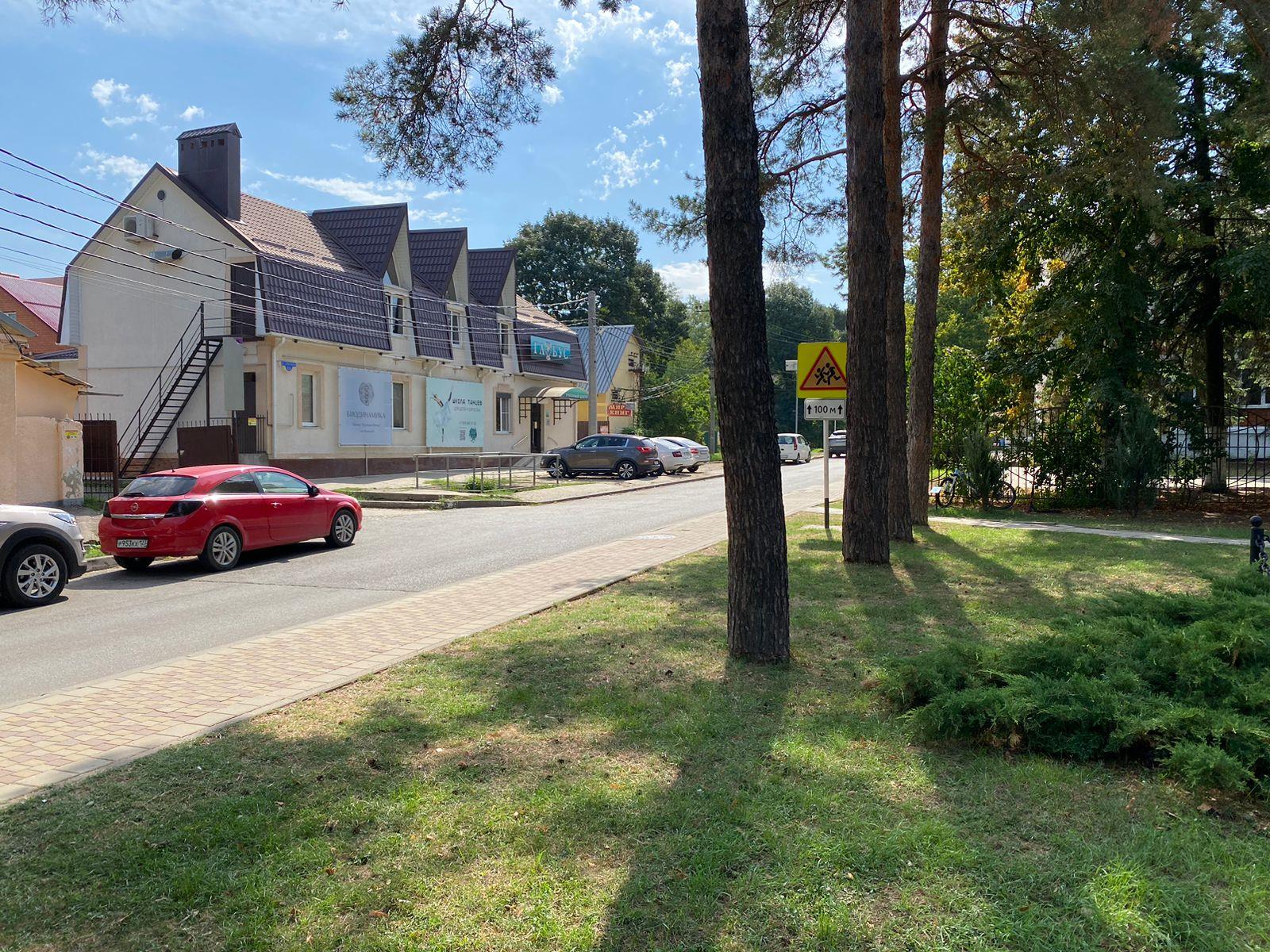 Фото №2: Коммерция 385 м² - Горячий Ключ, ул. Школьная, 24