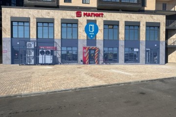 Фото №1: Отдельное здание 613 м² - Яблоновский, ул. Дорожная, 21