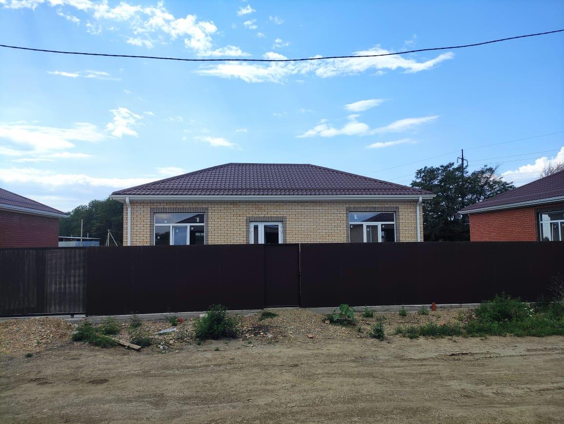 Фото №7: Дом 103 м² + 7 сот. - Тлюстенхабль, Прикубанский внутригородской округ, Карасунский внутригородской округ, Центральный внутригородской округ, мкр. Черёмушки, ул. Коммунаров, 14/3