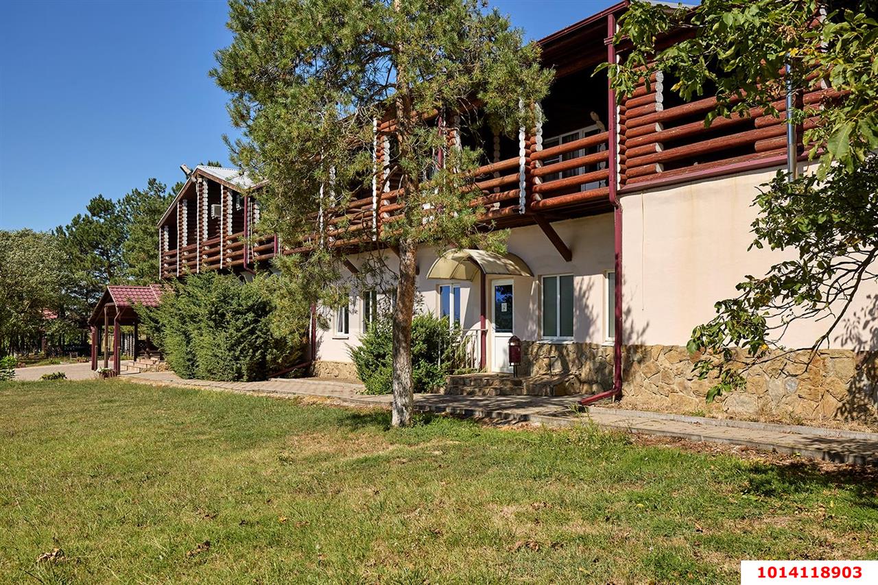 Фото №1: Готовый бизнес 800 м² - Северская, ул. Калинина, 118