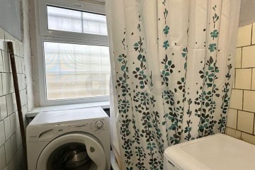 Фото №2: Комната 13 м² - Краснодар, мкр. Черёмушки, ул. Свободная, 76