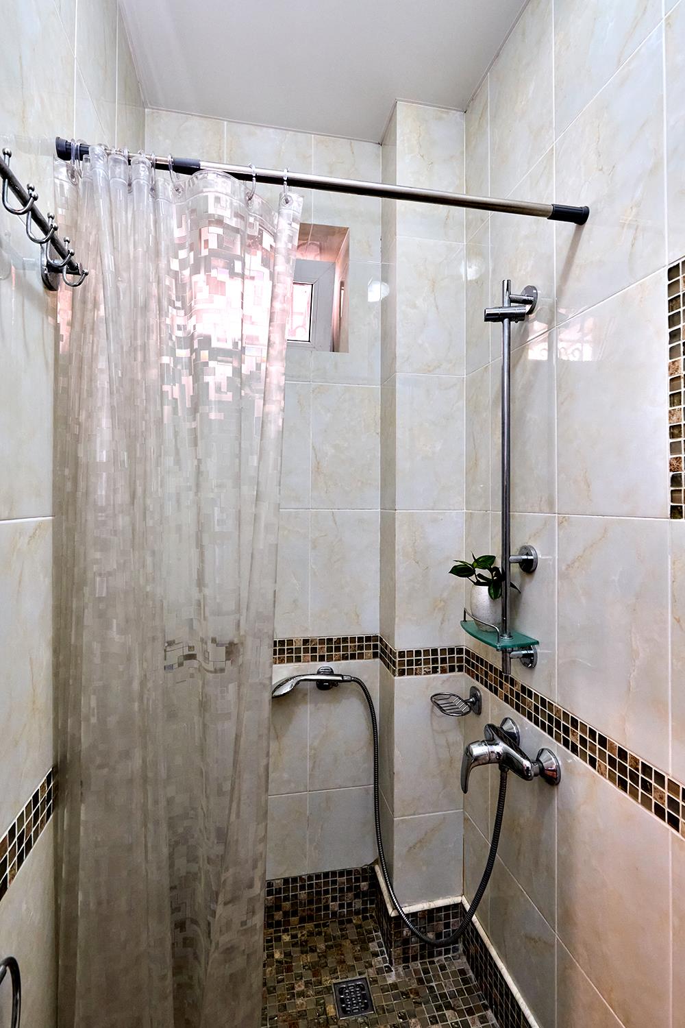 Фото №16: Дом 94 м² + 2 сот. - Краснодар, Центральный внутригородской округ, мкр. Дубинка, ул. Фурманова, 104