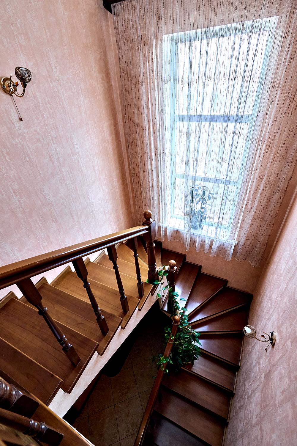 Фото №10: Дом 94 м² + 2 сот. - Краснодар, Центральный внутригородской округ, мкр. Дубинка, ул. Фурманова, 104