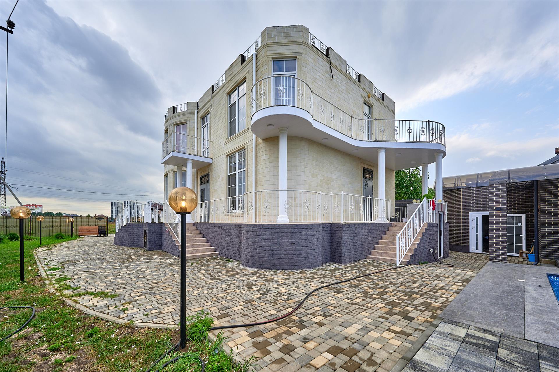 Фото №29: Дом 325 м² + 9.5 сот. - Краснодар, ул. Лермонтова, 40