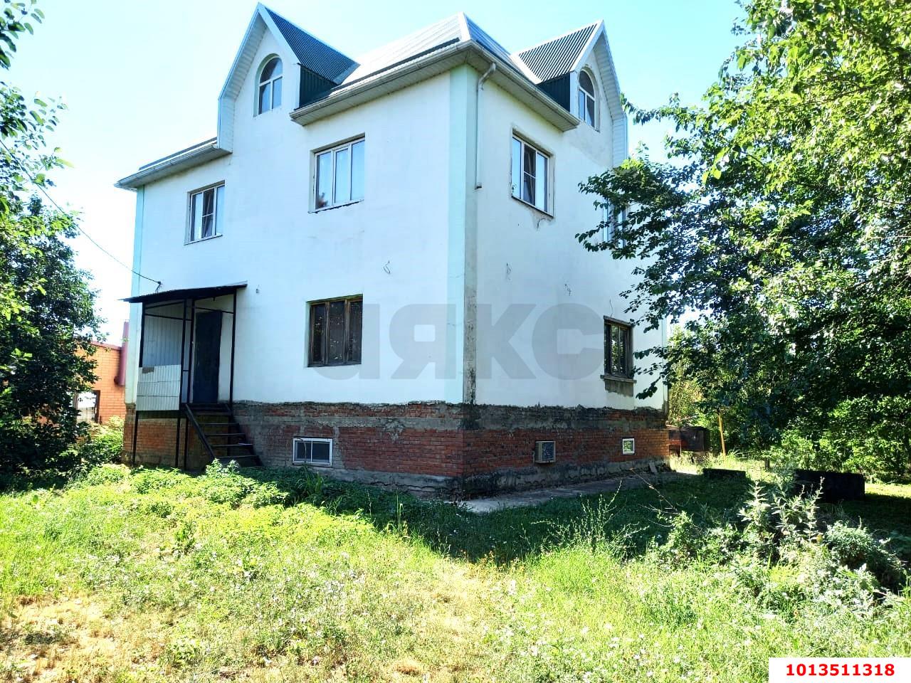 Фото №1: Дом 240 м² + 6 сот. - Знаменский, Карасунский внутригородской округ, ул. Сосновая, 54