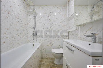 Фото №1: 1-комнатная квартира 44 м² - Краснодар, мкр. Дубинка, ул. Ставропольская, 80