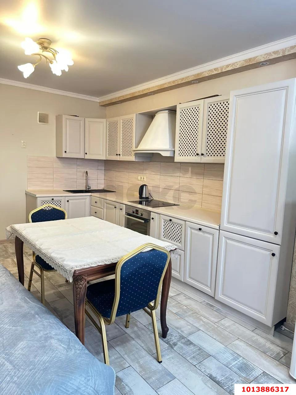 Фото №2: 1-комнатная квартира 51 м² - Краснодар, Центральный внутригородской округ, мкр. Центральный, ул. Березанская, 88/2