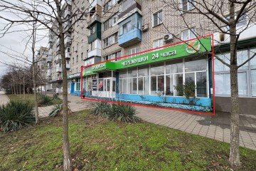 Фото №3: Торговое помещение 220 м² - Краснодар, мкр. Черёмушки, ул. Селезнёва, 86/1