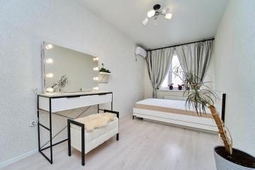 Фото №1: 3-комнатная квартира 81 м² - Краснодар, мкр. жилой комплекс Аквамарин, ул. Уральская, 75к1