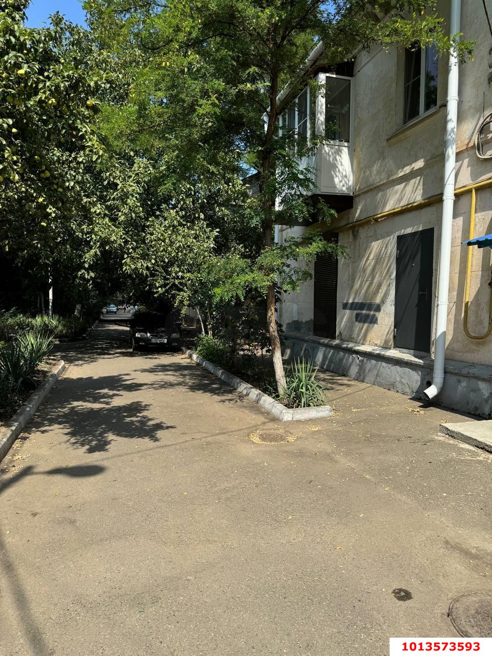 Фото №3: 3-комнатная квартира 63 м² - Краснодар, мкр. Западный внутригородской округ, ул. Красная, 165/3