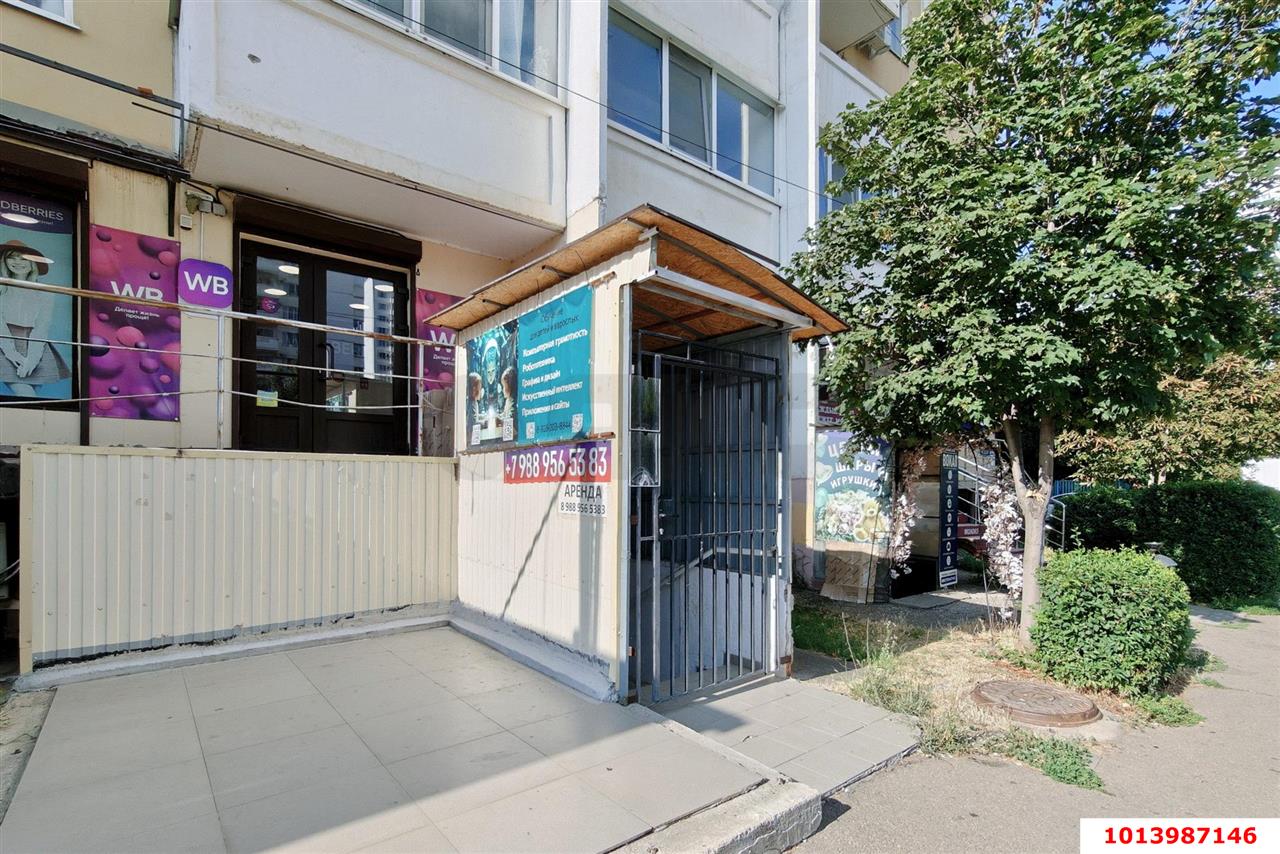 Фото №11: Торговое помещение <span class="whitespace-nowrap">45 м²</span>, <span class="whitespace-nowrap">16 эт.</span> - Краснодар, Прикубанский внутригородской округ, мкр. Московский, ул. Карякина, 18