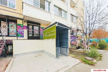 Фото №1: Торговое помещение 10 м² - Краснодар, мкр. Московский, ул. Карякина, 18