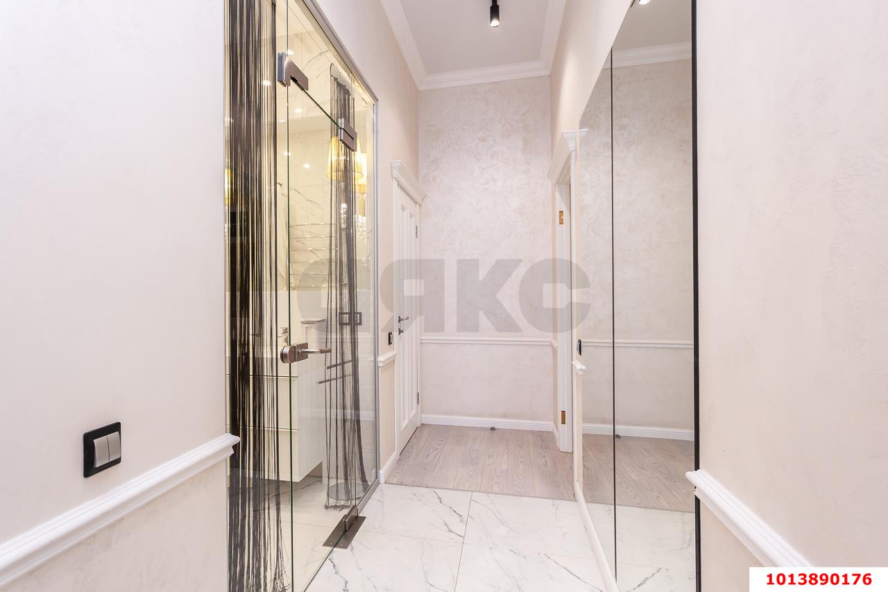 Фото №15: 3-комнатная квартира 99 м² - Краснодар, Прикубанский внутригородской округ, Фестивальный, Солнечный, мкр. ЖК Янтарный 3, пр-кт Константина Образцова, 4к2