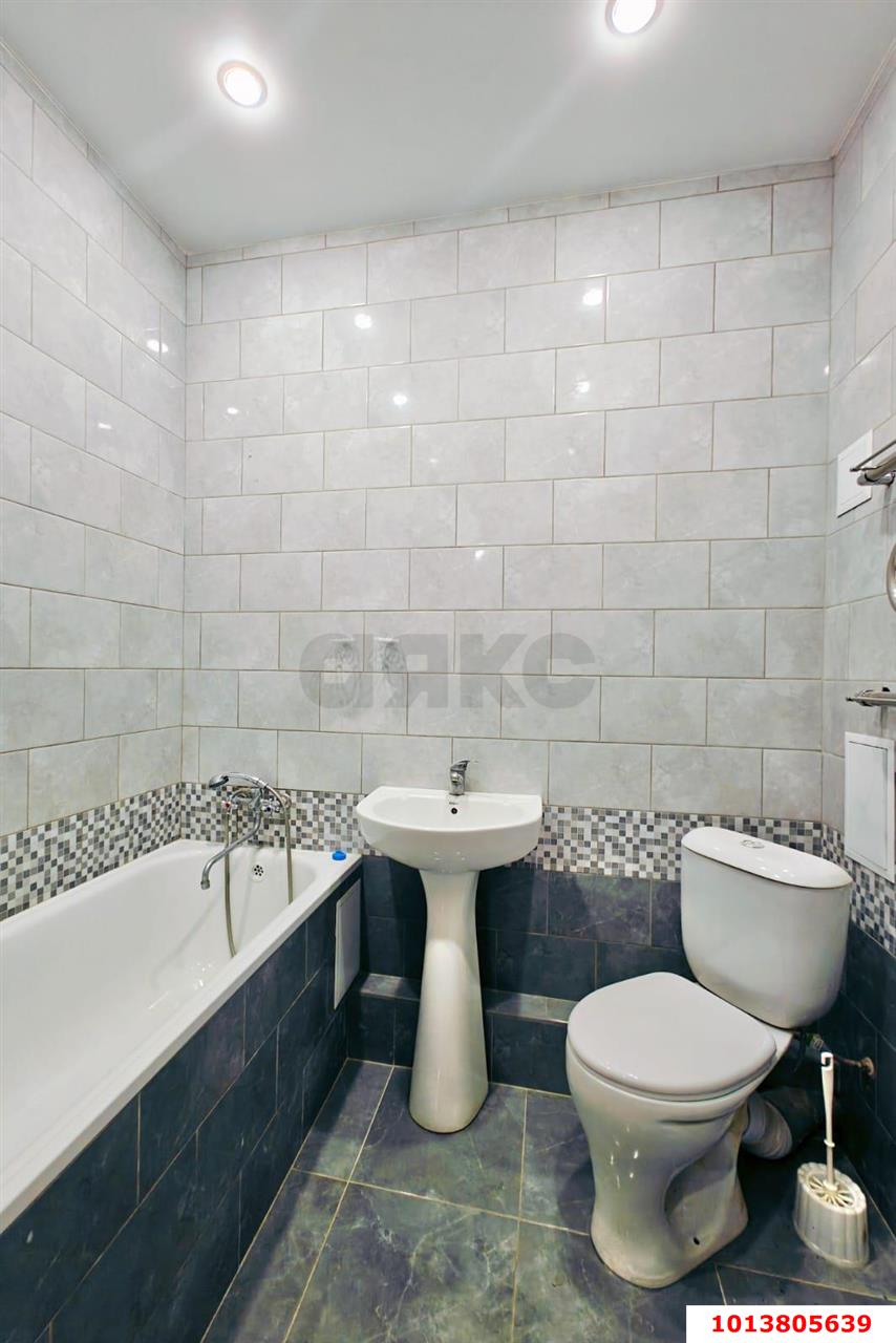 Фото №13: 1-комнатная квартира 38 м² - Краснодар, Прикубанский внутригородской округ, ул. Тепличная, 62/1