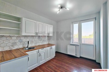 Фото №1: 1-комнатная квартира 38 м² - Краснодар, мкр. Прикубанский внутригородской округ, ул. Тепличная, 62/1