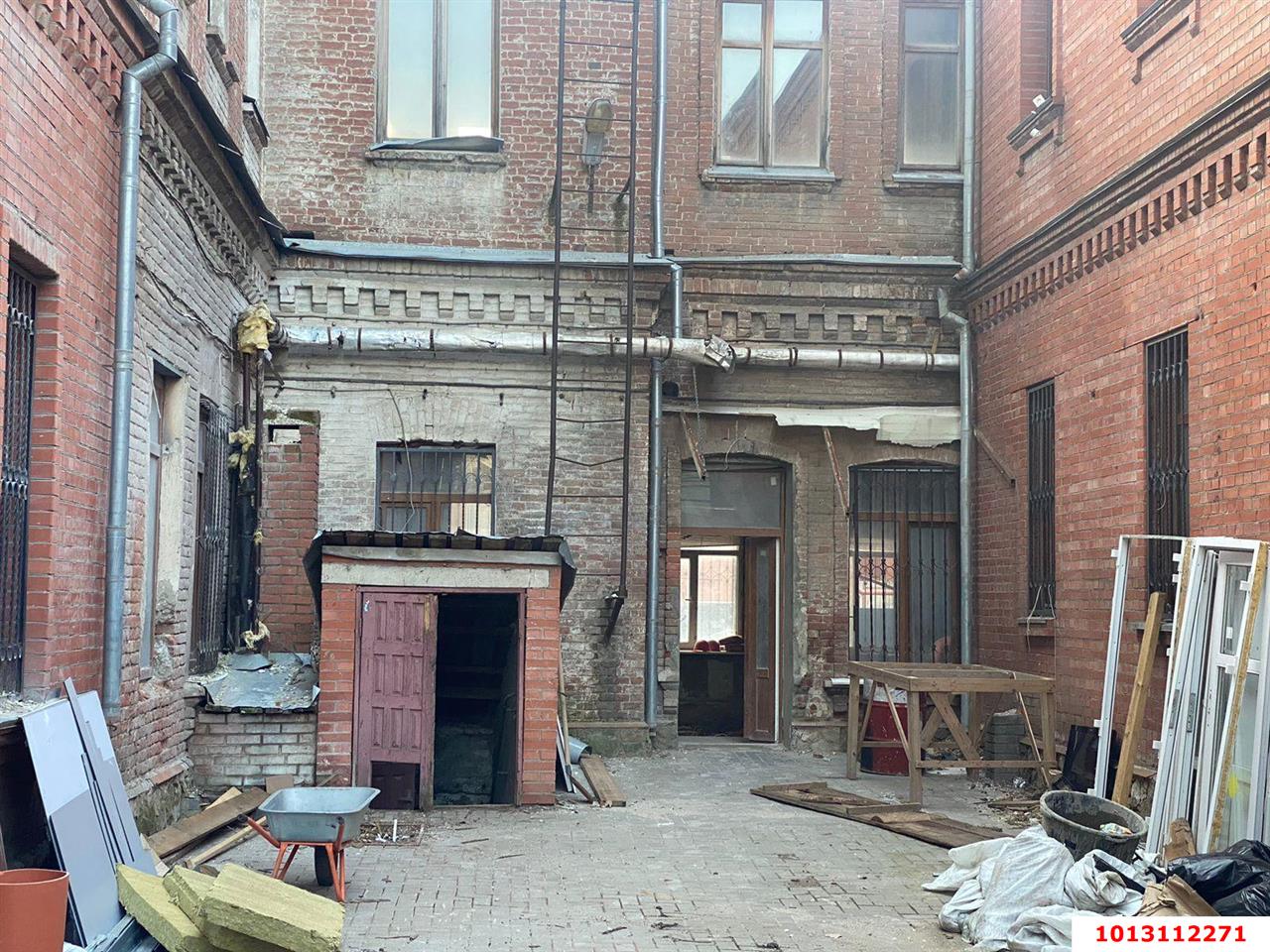 Фото №4: Коммерция 1337 м² - Краснодар, ул. Красная, 105