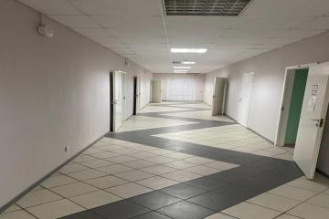 Фото №2: Коммерция 1400 м² - Краснодар, мкр. Дубинка, ул. Ставропольская, 7