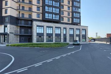 Фото №3: Коммерция 222 м² - Яблоновский, мкр. жилой комплекс Вектор, ул. Базовская, 21