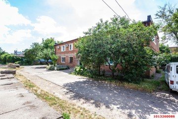 Фото №1: 3-комнатная квартира 66 м² - Лазурный, мкр. Прикубанский внутригородской округ, ул. Октябрьская, 3