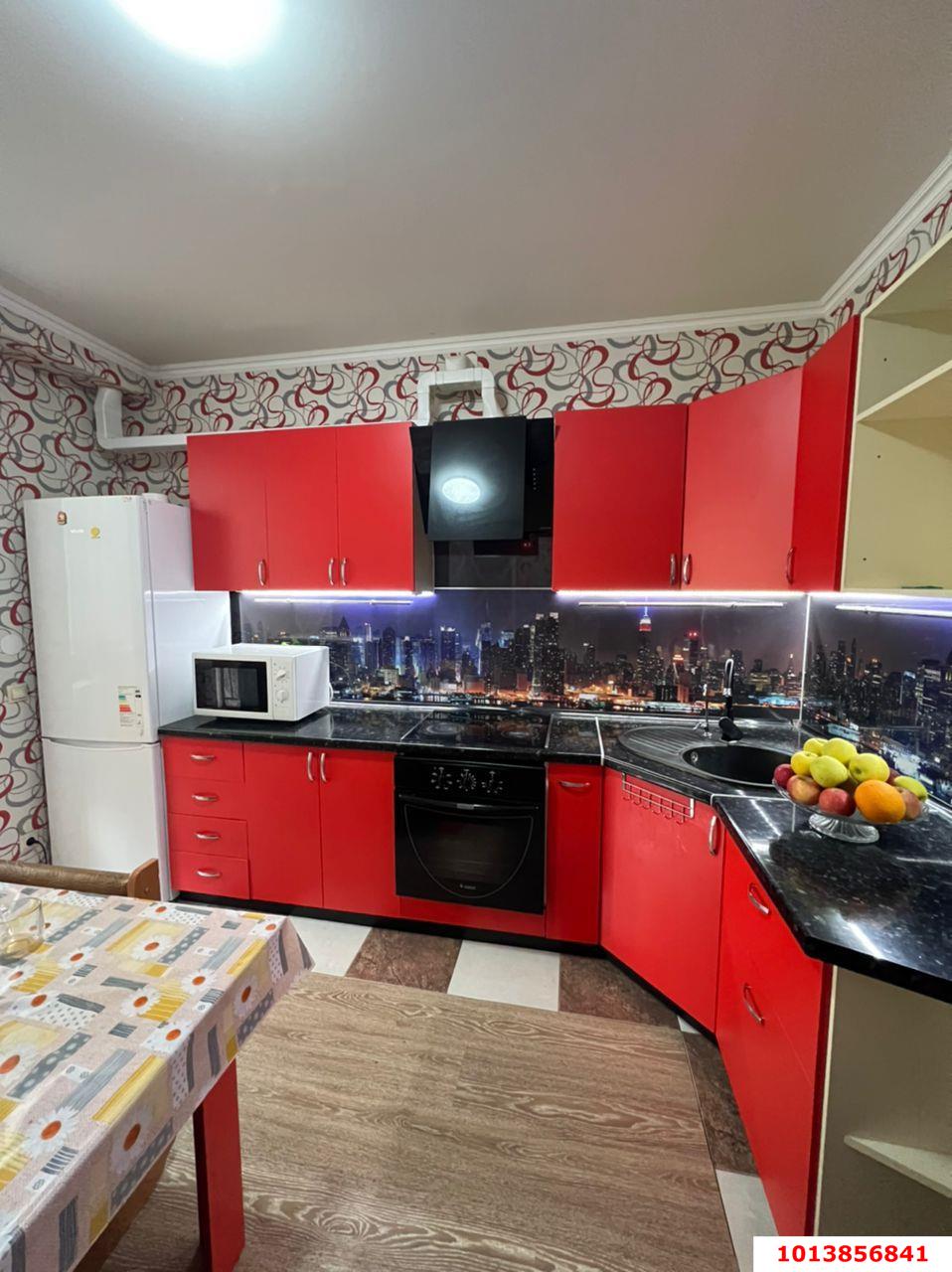 Фото №1: 1-комнатная квартира 39 м² - Краснодар, Музыкальный, Прикубанский внутригородской округ, Завод Радиоизмерительных Приборов, мкр. имени Петра Метальникова, ул. Московская, 152