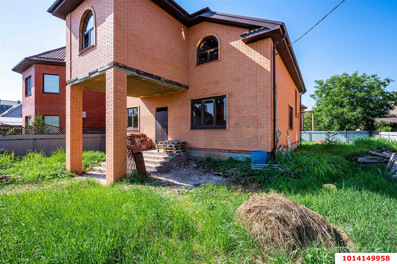 Фото №1: Дом 253 м² + 6 сот. - Краснодар, Прикубанский внутригородской округ, мкр. Северный, ул. Вячеслава Ткачёва, 13