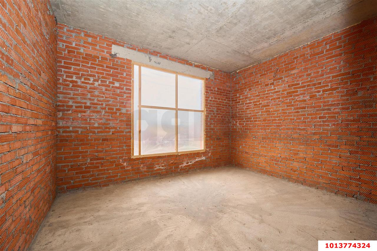 Фото №11: Дом 183 м² + 5 сот. - Краснодар, коттеджный  Близкий, ул. Даниила Смоляна, 15