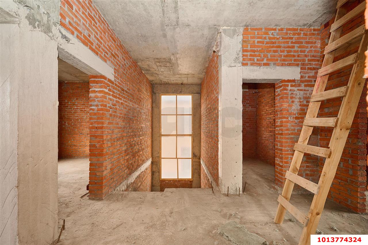 Фото №14: Дом 183 м² + 5 сот. - Краснодар, коттеджный  Близкий, ул. Даниила Смоляна, 15