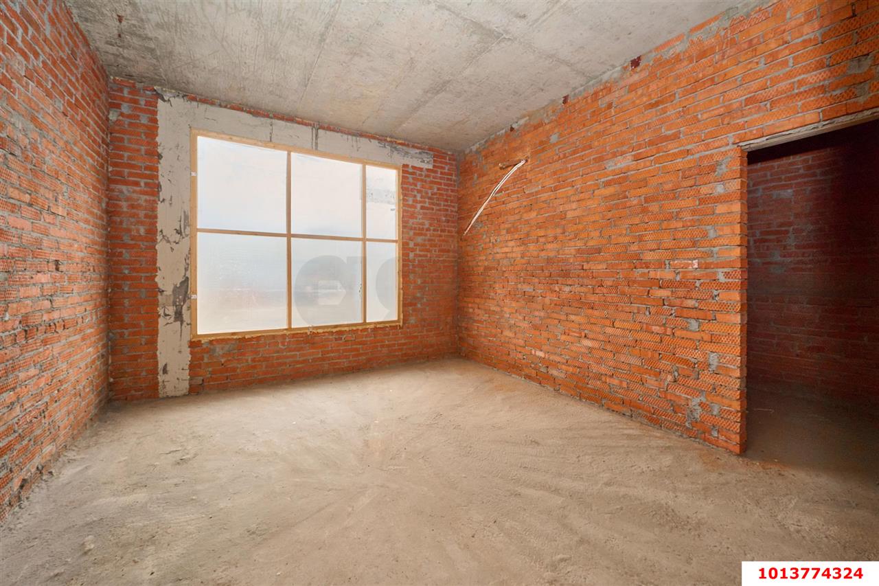 Фото №13: Дом 183 м² + 5 сот. - Краснодар, коттеджный  Близкий, ул. Даниила Смоляна, 15