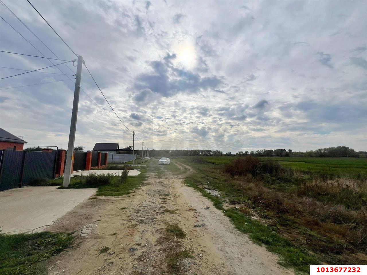 Фото №1: Земельный участок под ИЖС 13.1 сот. - Марьянская