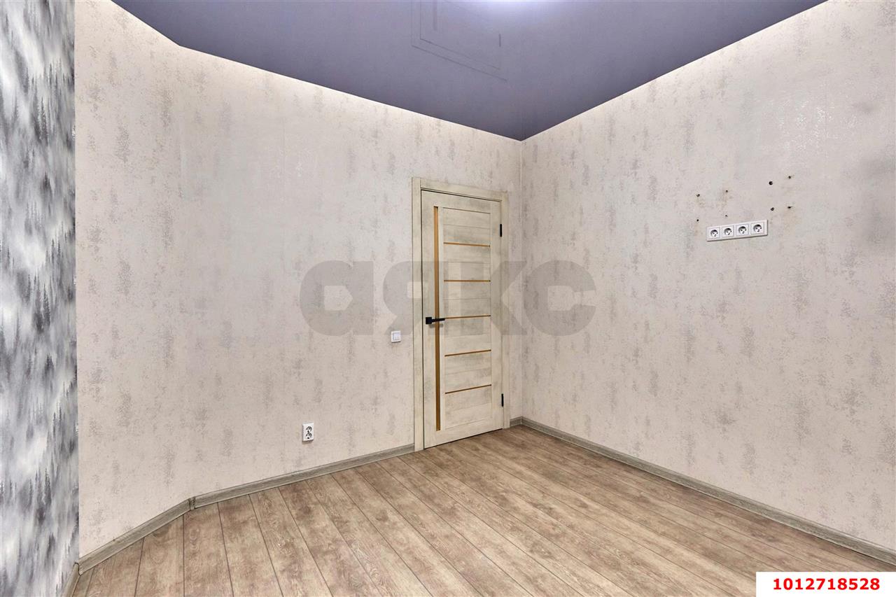 Фото №6: 2-комнатная квартира 53 м² - Краснодар, Прикубанский внутригородской округ, ул. имени В.М. Комарова