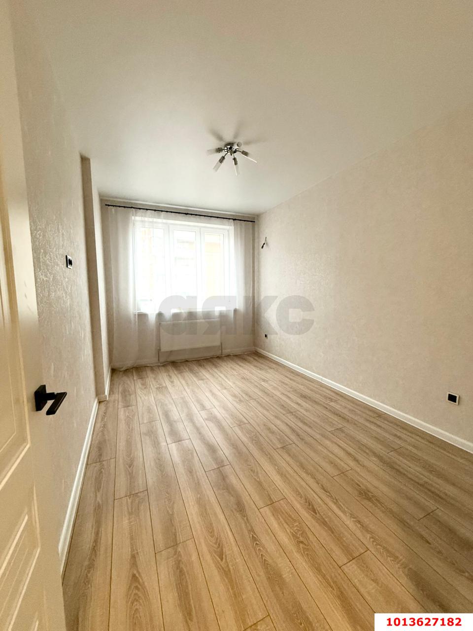 Фото №3: 1-комнатная квартира 37 м² - Российский, Прикубанский внутригородской округ, ул. Тепличная