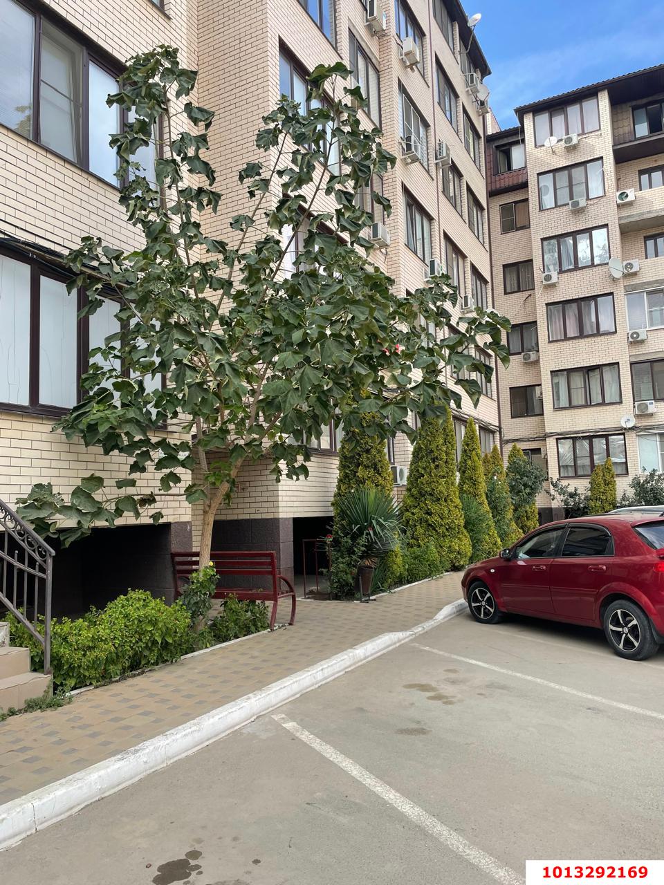 Фото №4: 1-комнатная квартира 34 м² - Краснодар, Прикубанский внутригородской округ, Завод Радиоизмерительных Приборов, мкр. Музыкальный, ул. имени Сергея Есенина, 84