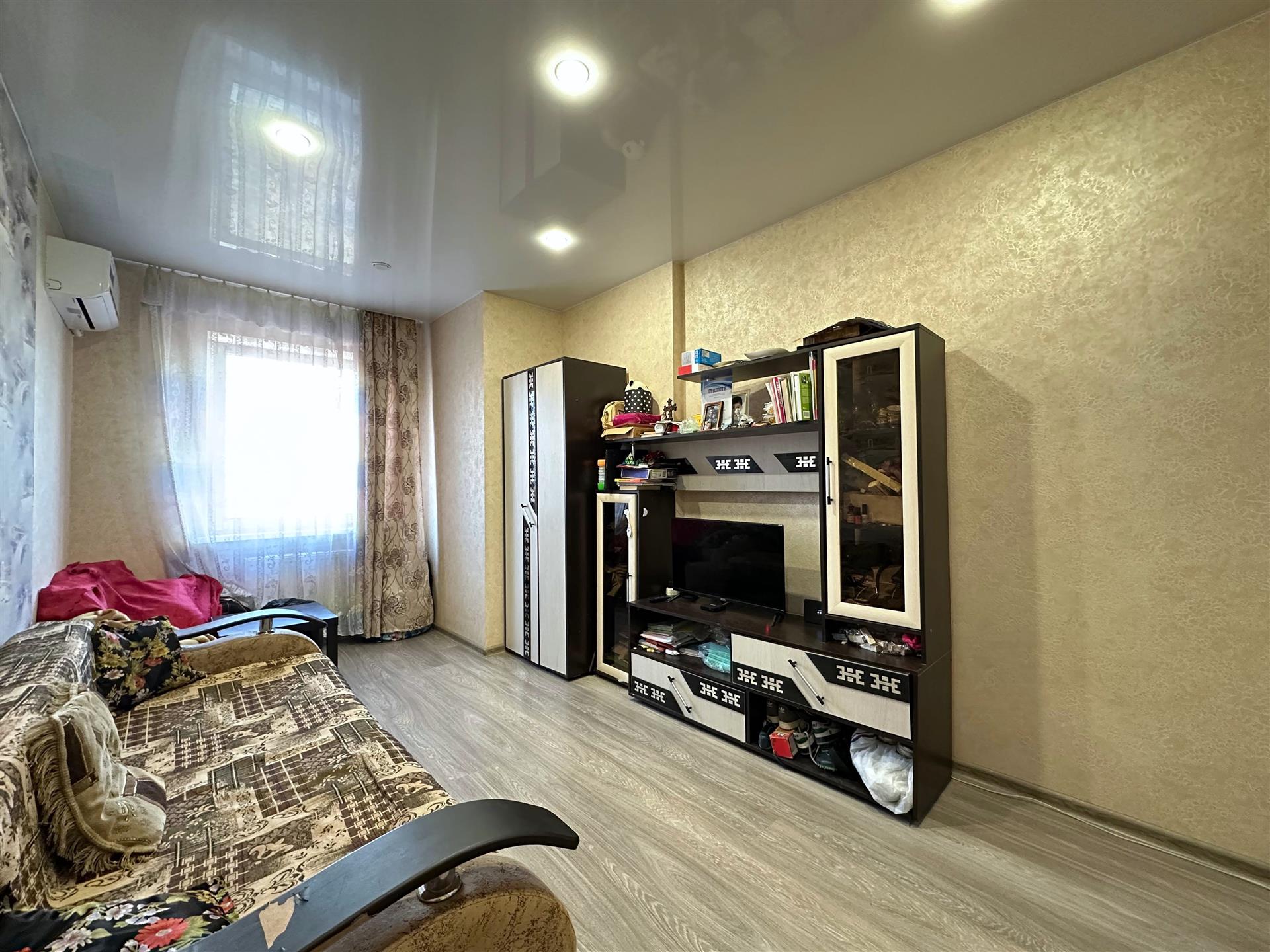 Фото №3: 1-комнатная квартира 38 м² - Краснодар, Прикубанский внутригородской округ, Россинского, мкр. жилой комплекс Инсити-Парк, ул. Командорская, 1к1