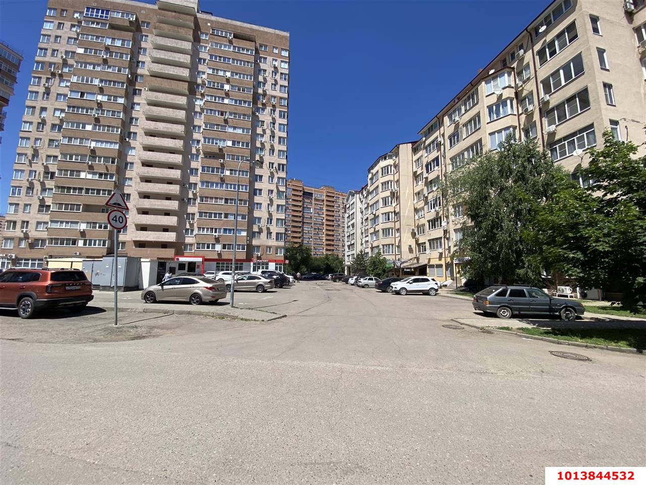 Фото №6: Торговое помещение 67 м² - Краснодар, Солнечный, пр-кт Константина Образцова, 7