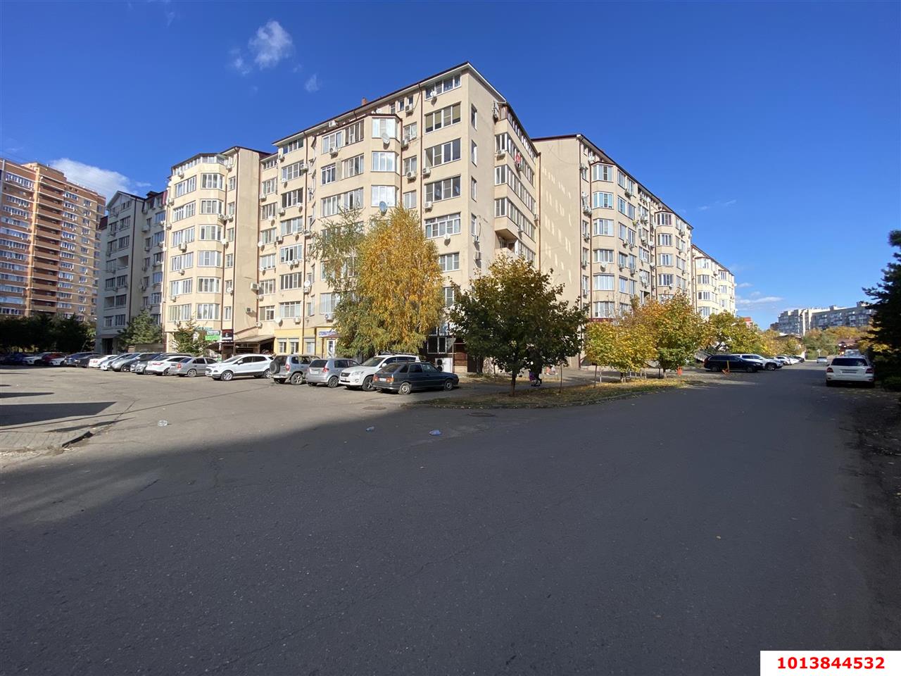 Фото №3: Торговое помещение 67 м² - Краснодар, Солнечный, пр-кт Константина Образцова, 7