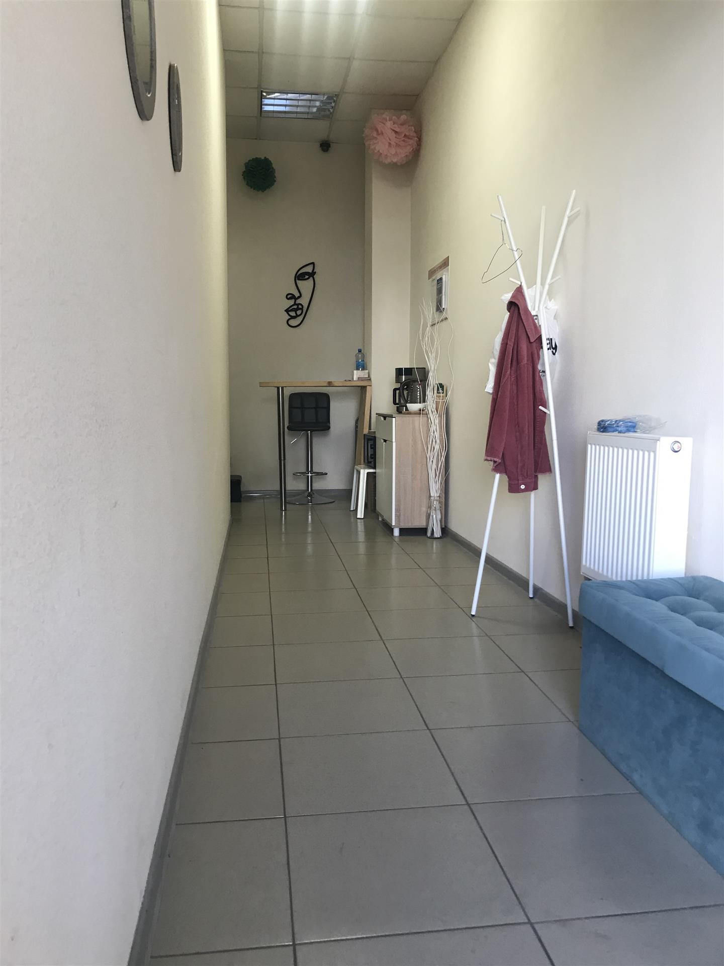 Фото №11: Коммерция 66 м² - Краснодар, Прикубанский внутригородской округ, Фестивальный, мкр. Солнечный, пр-кт Константина Образцова, 7